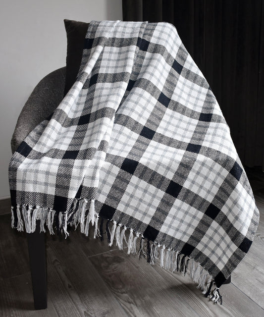Farmhouse Hand Woven Plaid Collection Cotton Fringe Throw Blanket for Couch | Sofa | Bed | 50x60, White/Black
