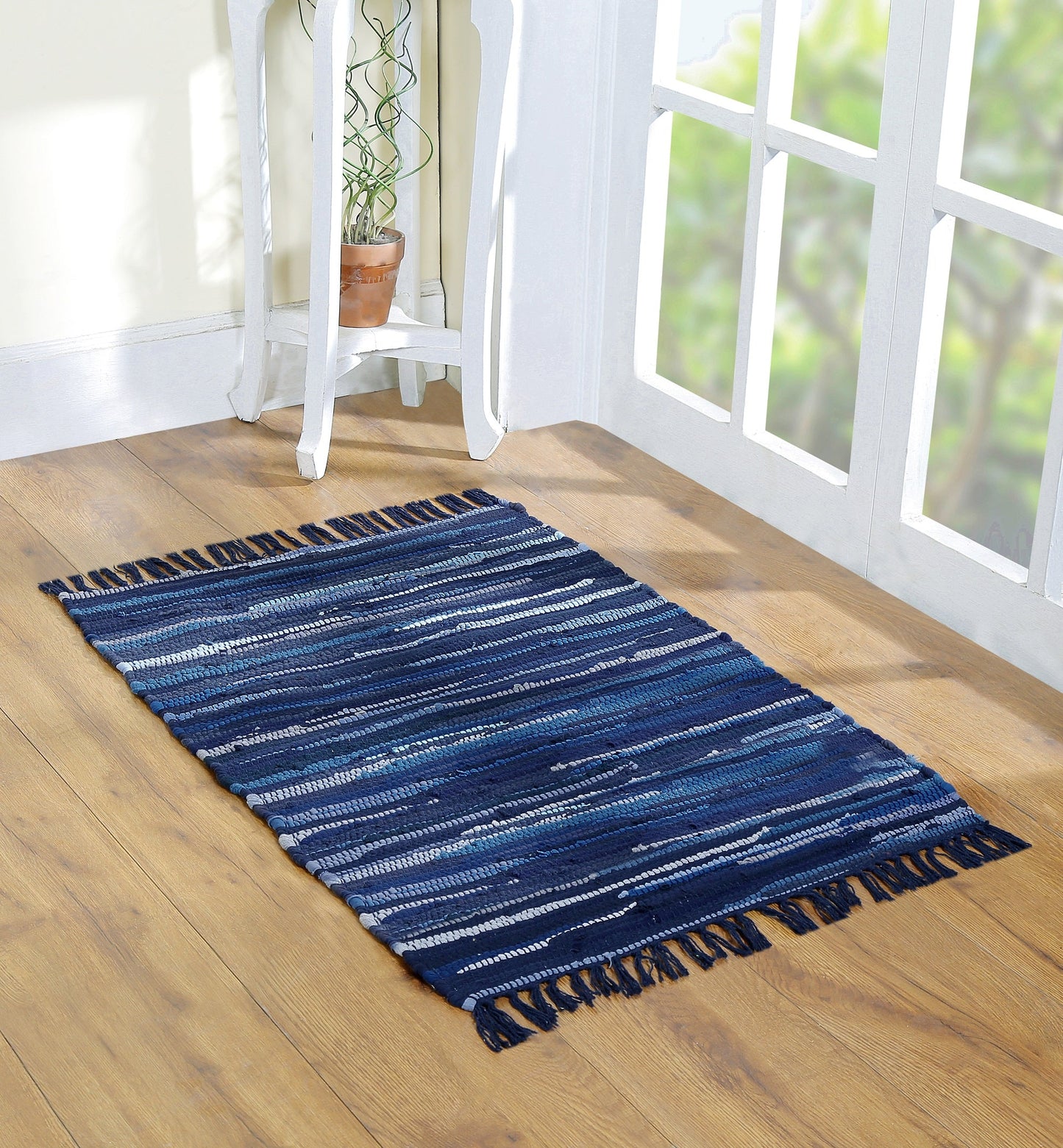 Handcrafted Vibrant Cotton Rug 24x36" – Washable, Reversible, with Tassels for Any Room - 24''x36''