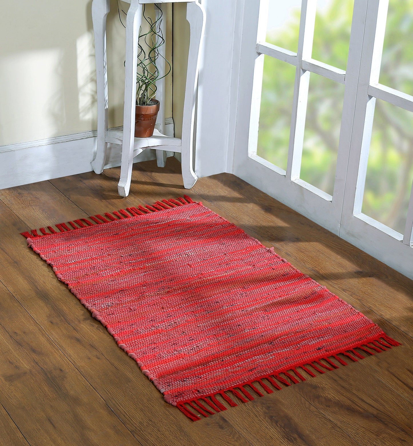 Handcrafted Vibrant Cotton Rug 24x36" – Washable, Reversible, with Tassels for Any Room - 24''x36''