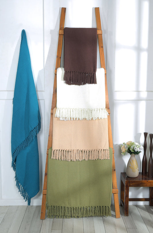Luxurious Cozy Soft All-Season Cotton Waffle Weave Throw Blanket with Fringes – Lightweight – Decorative Blanket for Couch, Bed & Sofa